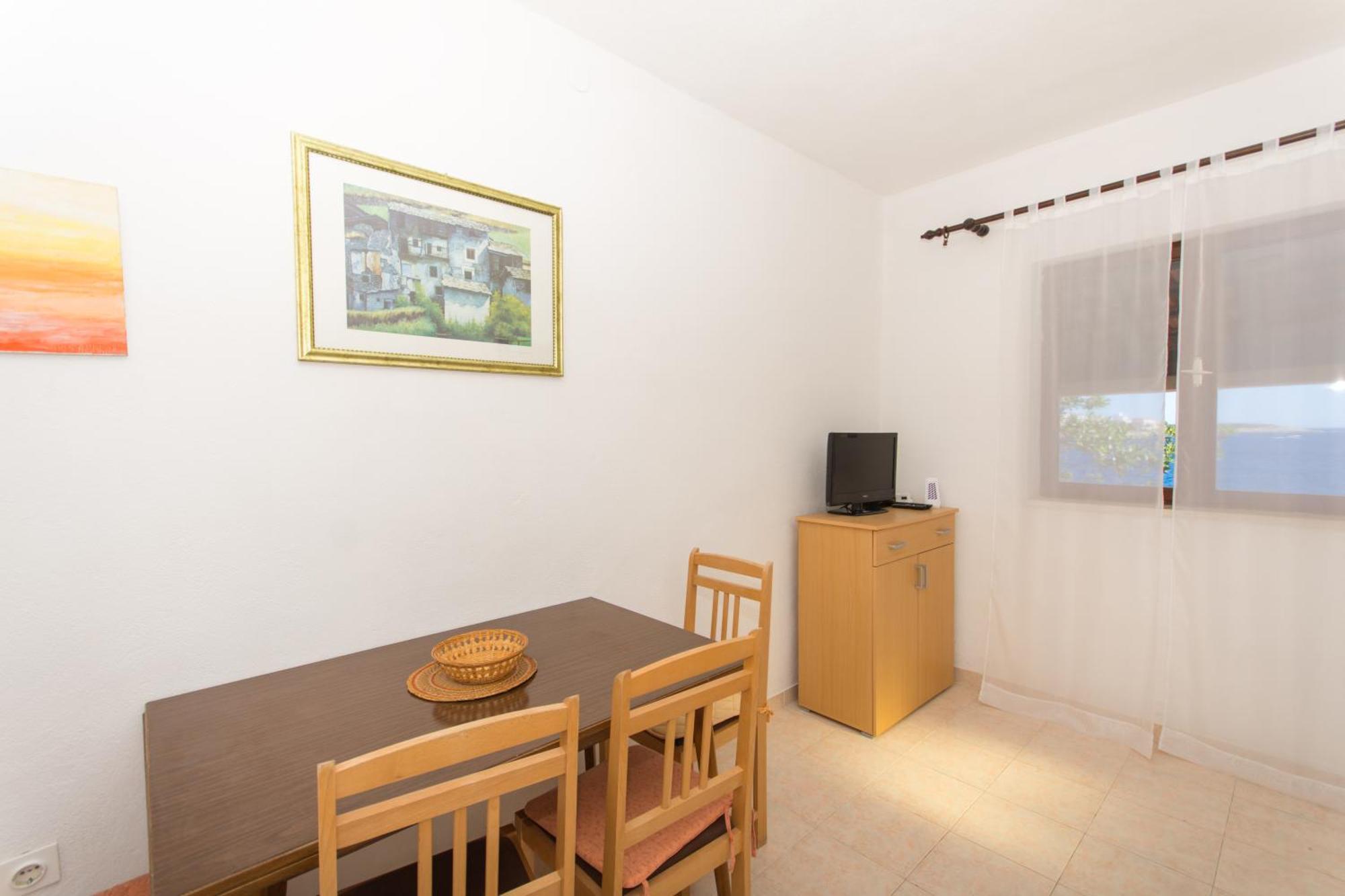 Apartments Marinana Ражань Екстер'єр фото
