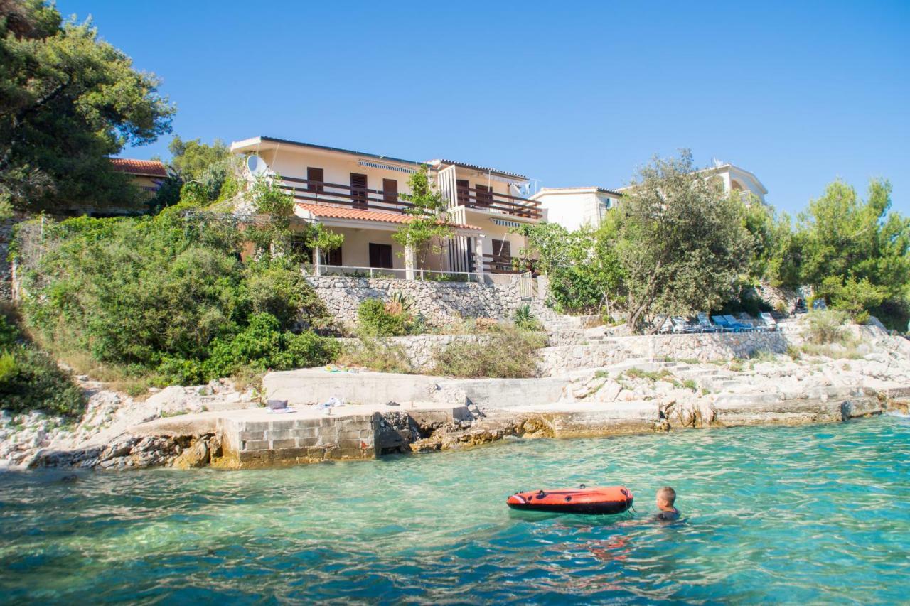 Apartments Marinana Ражань Екстер'єр фото