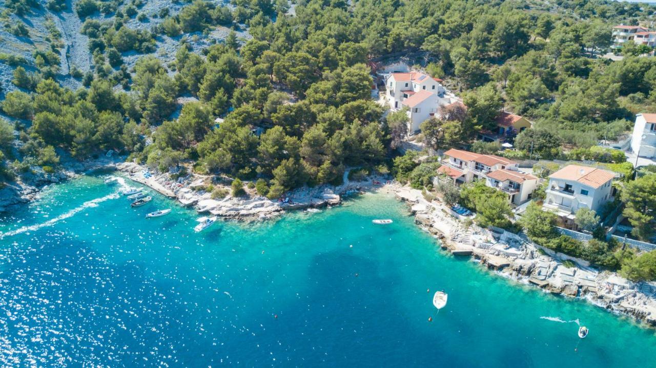 Apartments Marinana Ражань Екстер'єр фото