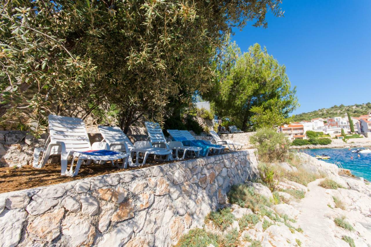 Apartments Marinana Ражань Екстер'єр фото